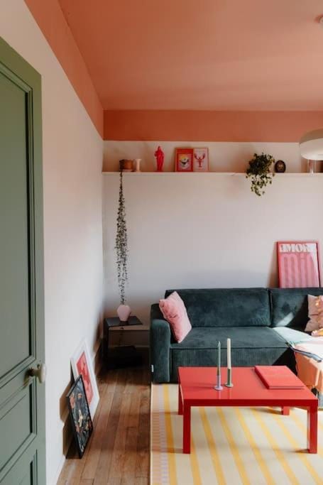 Maison POP à la campagne House in Bourgogne-Franche-Comté