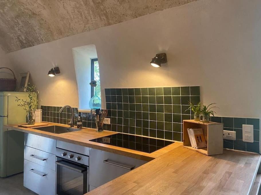 Le Mas des Teullières House in Aubais