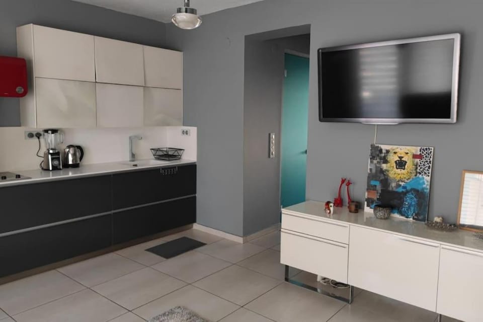 Central Station Modern Apartment Apartment in Thessaloniki