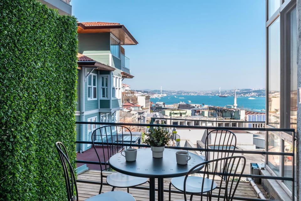Balcony/Terrace, City view, Sea view