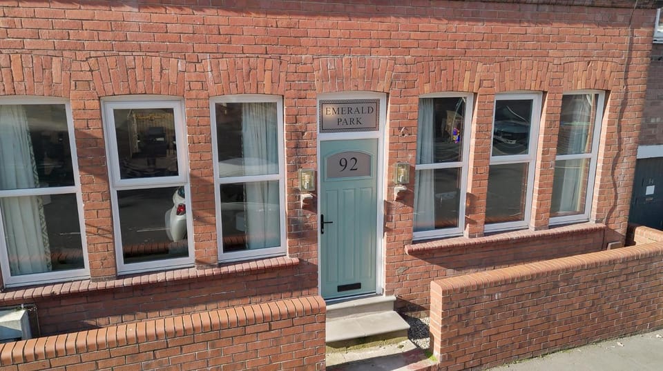 Property building, Street view