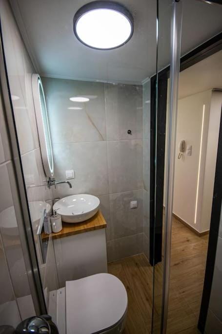 Alexandra's Central Studio Apartment in Alexandroupoli