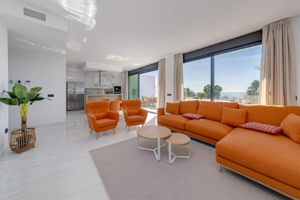 Lovely Oasis Or Ange Exclusive 100mt to the sea Apartment in Marina Baixa