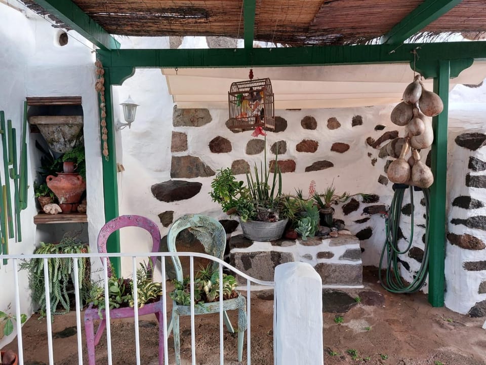 Patio, Day