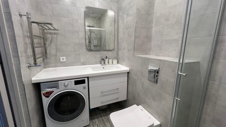 Shower, Bathroom, washing machine