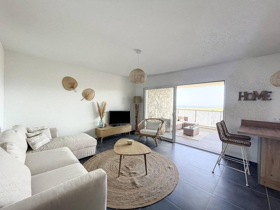 Magnifique T2 dans une résidence neuve Apartment in Calvi