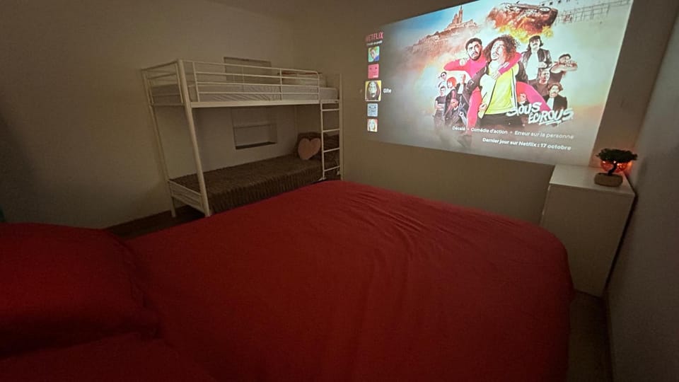 TV and multimedia, Bedroom