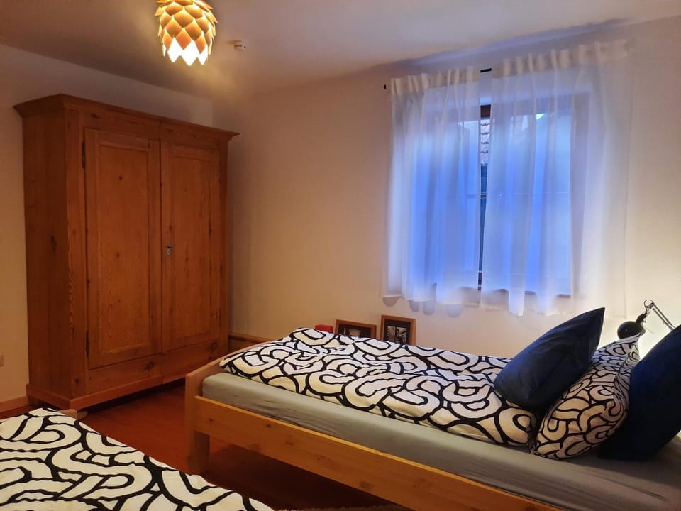 Bed, Photo of the whole room, Bedroom, wardrobe