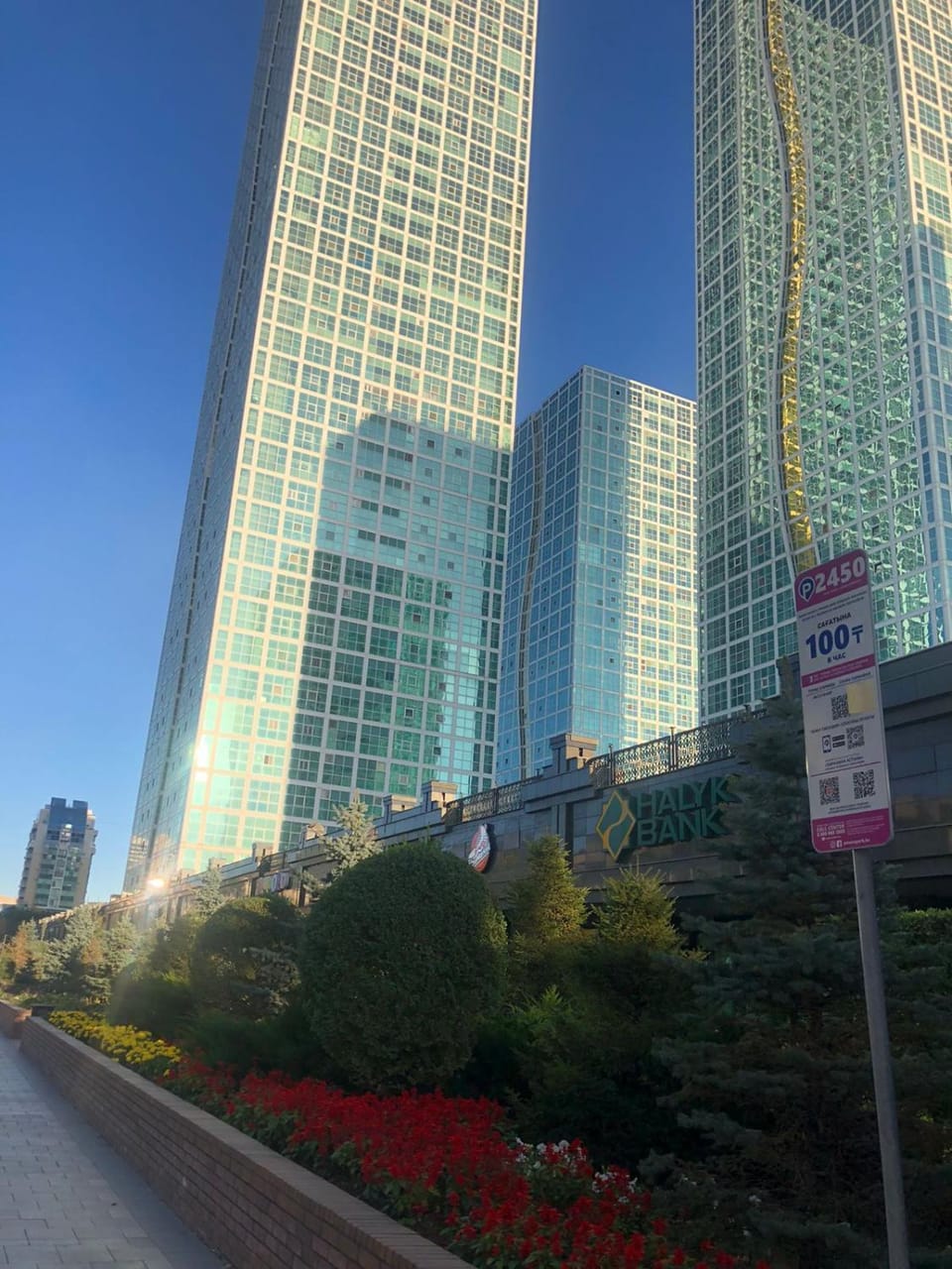 Property building, Day