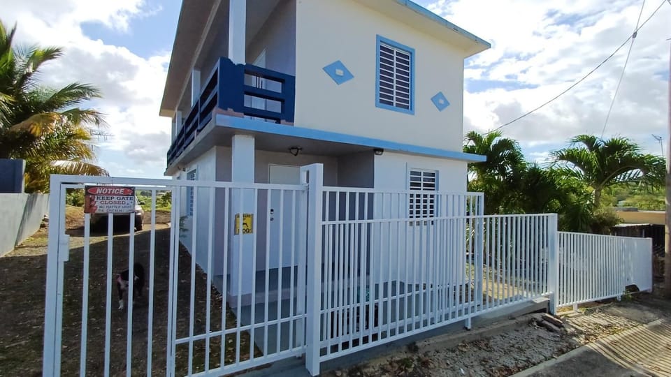 Property building, Day, View (from property/room), Balcony/Terrace