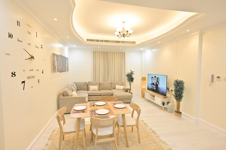 TV and multimedia, Living room, Dining area