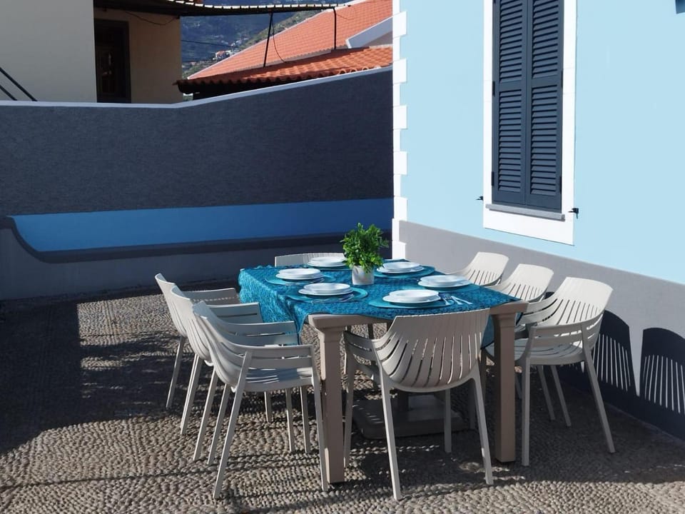 Luxury Retreat in Camara de Lobos House in Câmara De Lobos