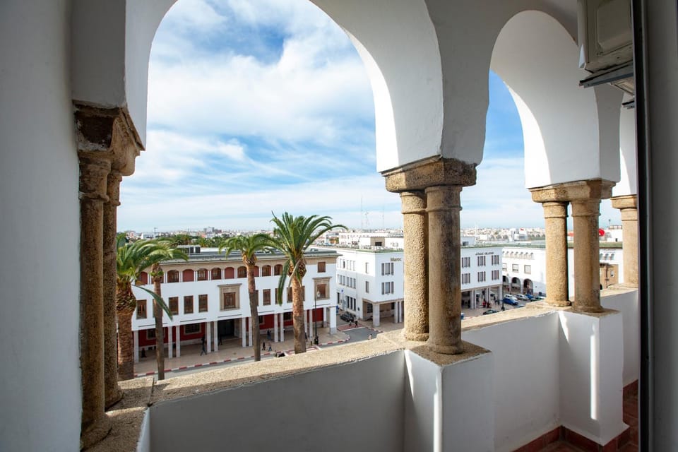 Nearby landmark, Day, View (from property/room), Balcony/Terrace, City view, Landmark view