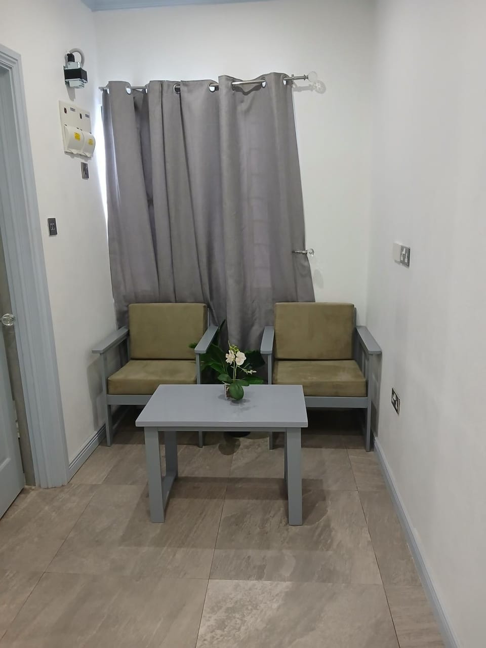 Clavier's- AirCon- Seaside- FamilyFriendly Apartment in Caribbean