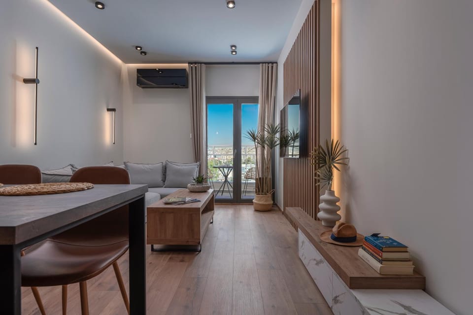 TV and multimedia, View (from property/room), Balcony/Terrace, Living room, Seating area, Dining area, air conditioner