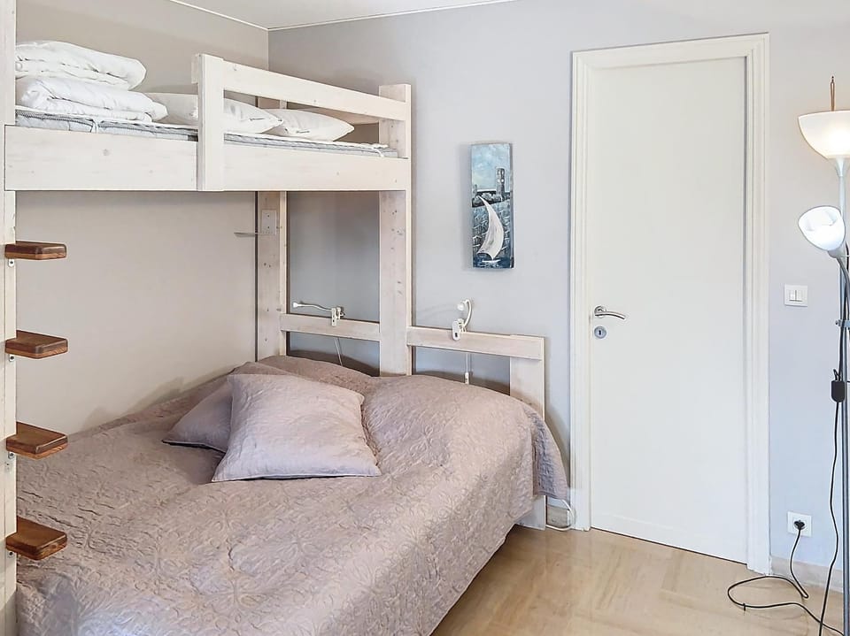 A 2 pas des plages piscine 183L STENJ Apartment in Cannes