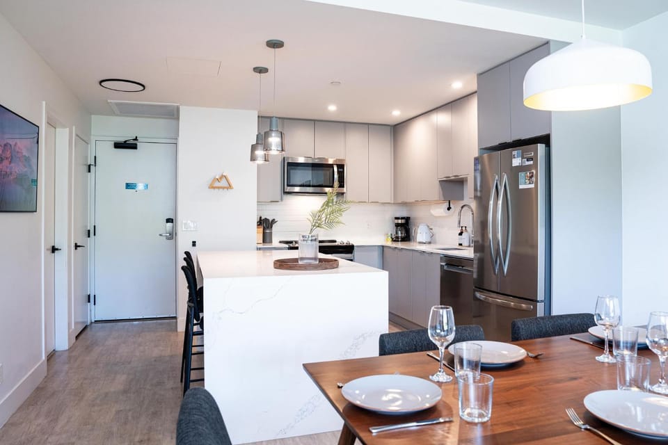 Cedar and Loam by Revelstoke Vacations Apartment in Revelstoke