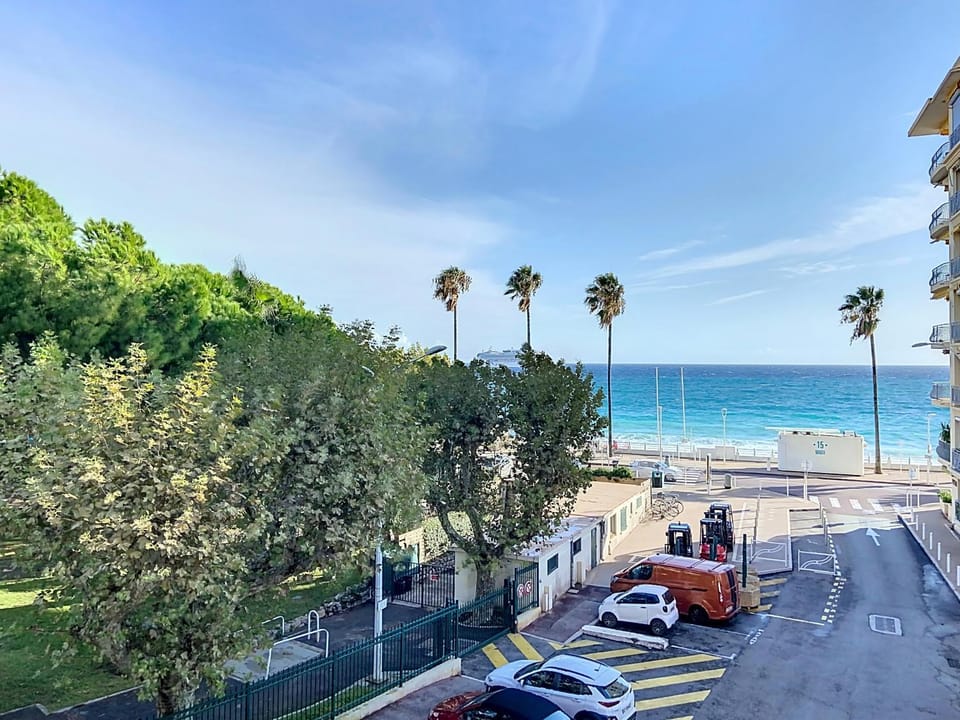 Emplacement idéal, terrasse vue mer 227L LHOT Apartment in Cannes
