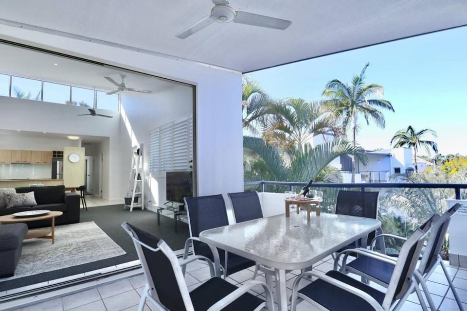 Bright and Airy 2 Bedroom Apartment Apartment in Noosaville