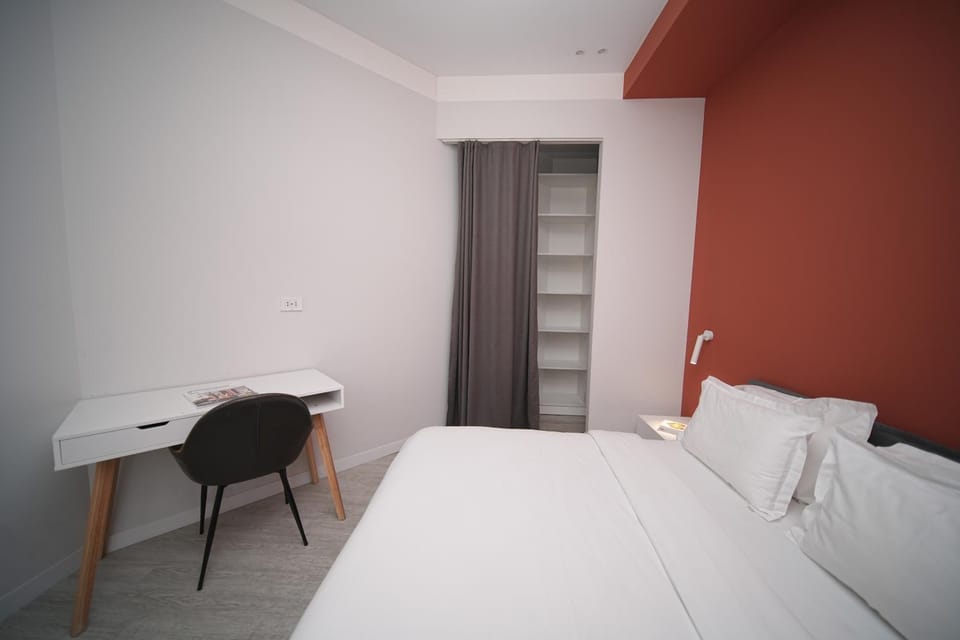 Bed, Bedroom, wardrobe