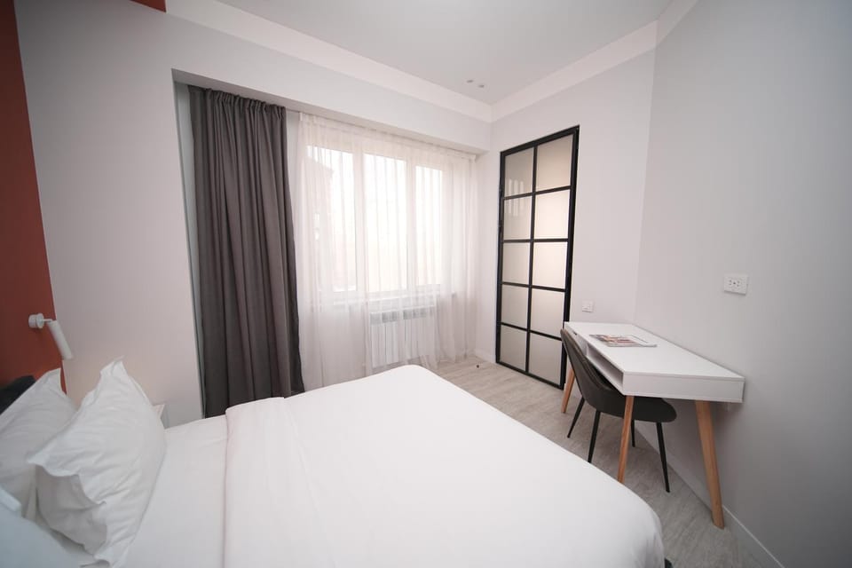 Bed, Living room, Bedroom