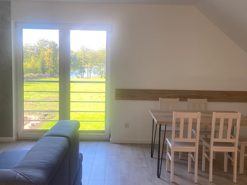 View (from property/room), Living room, Seating area