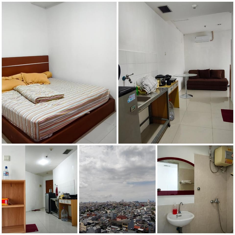 Bed, Kitchen or kitchenette, Photo of the whole room, Bedroom