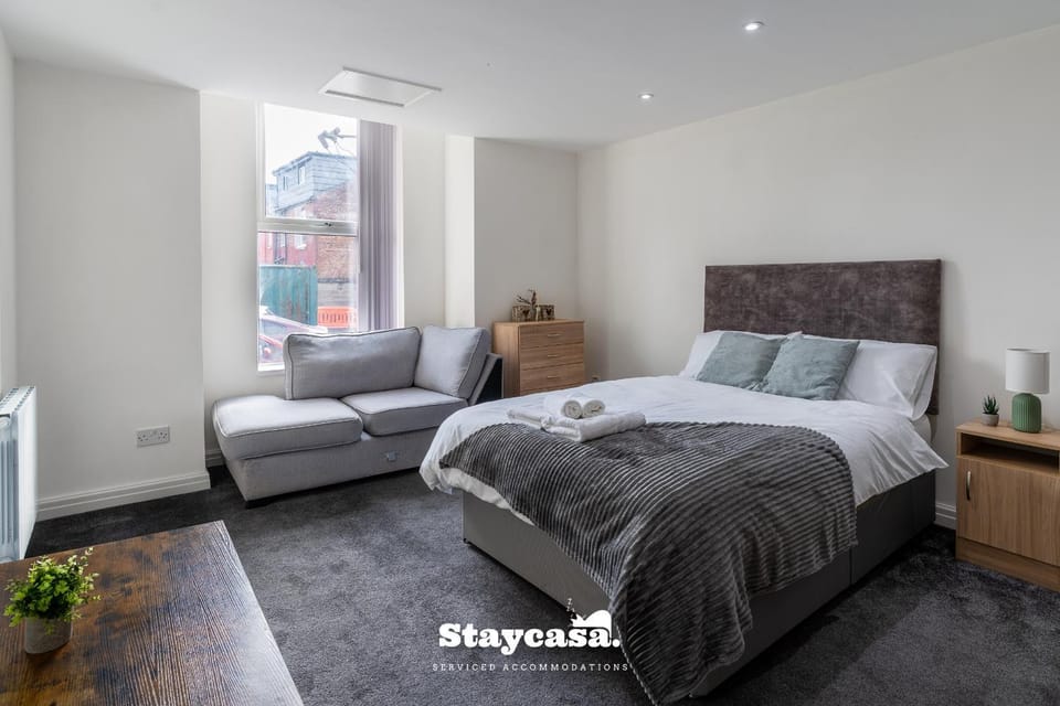 Casa Cove GF Flat Free Parking - 5min to Hospital Apartment in Manchester
