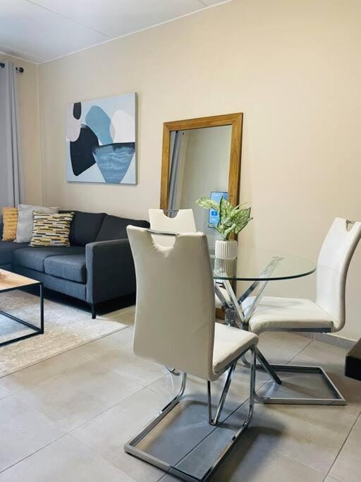 Waterfall Ridge Premium Apartments Apartment in Sandton