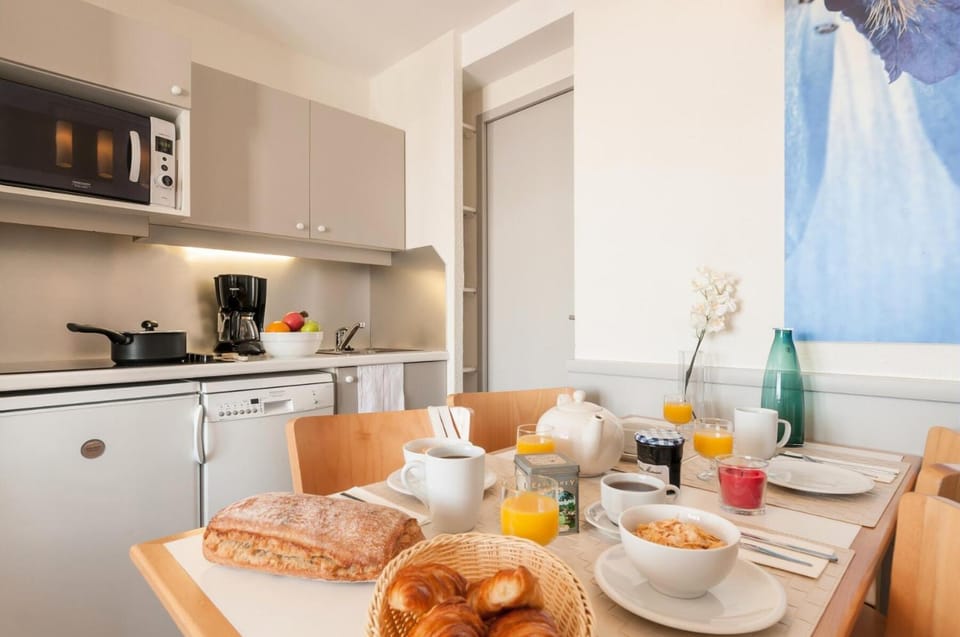 Food, kitchen
