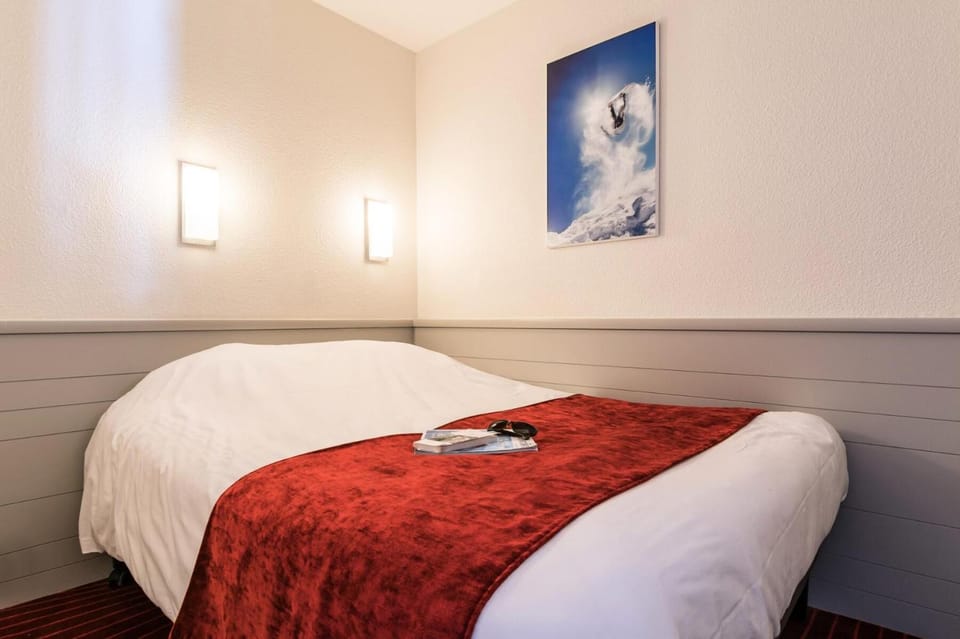 Bed, Bedroom, furniture