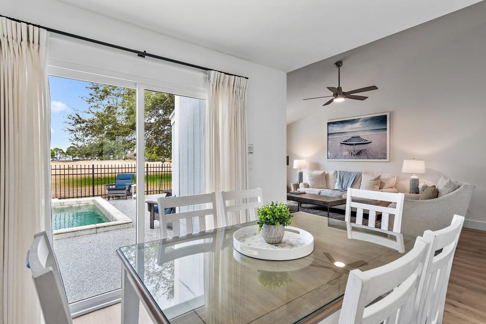 Linkside 421 - Vibes and Views House in Miramar Beach