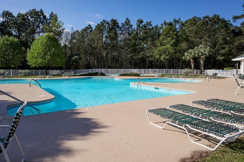 True Blue 1G Apartment in South Carolina
