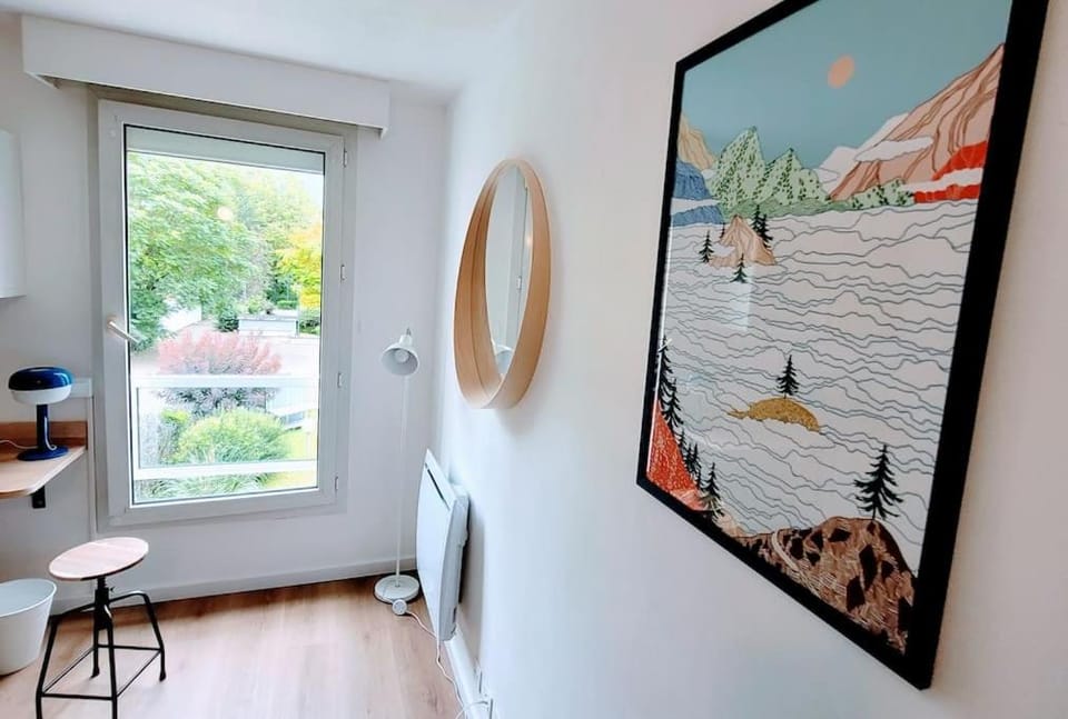 Studio cosy, rénové, bien situé, parking privé Apartment in Grenoble