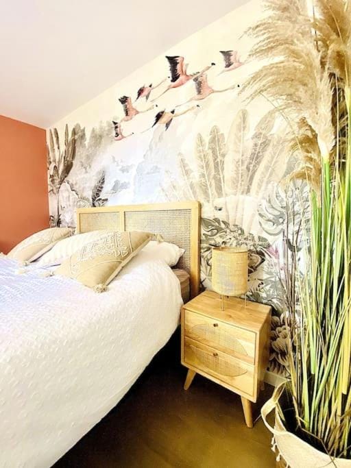 Chaleureux Appartement proche gare Apartment in Laval
