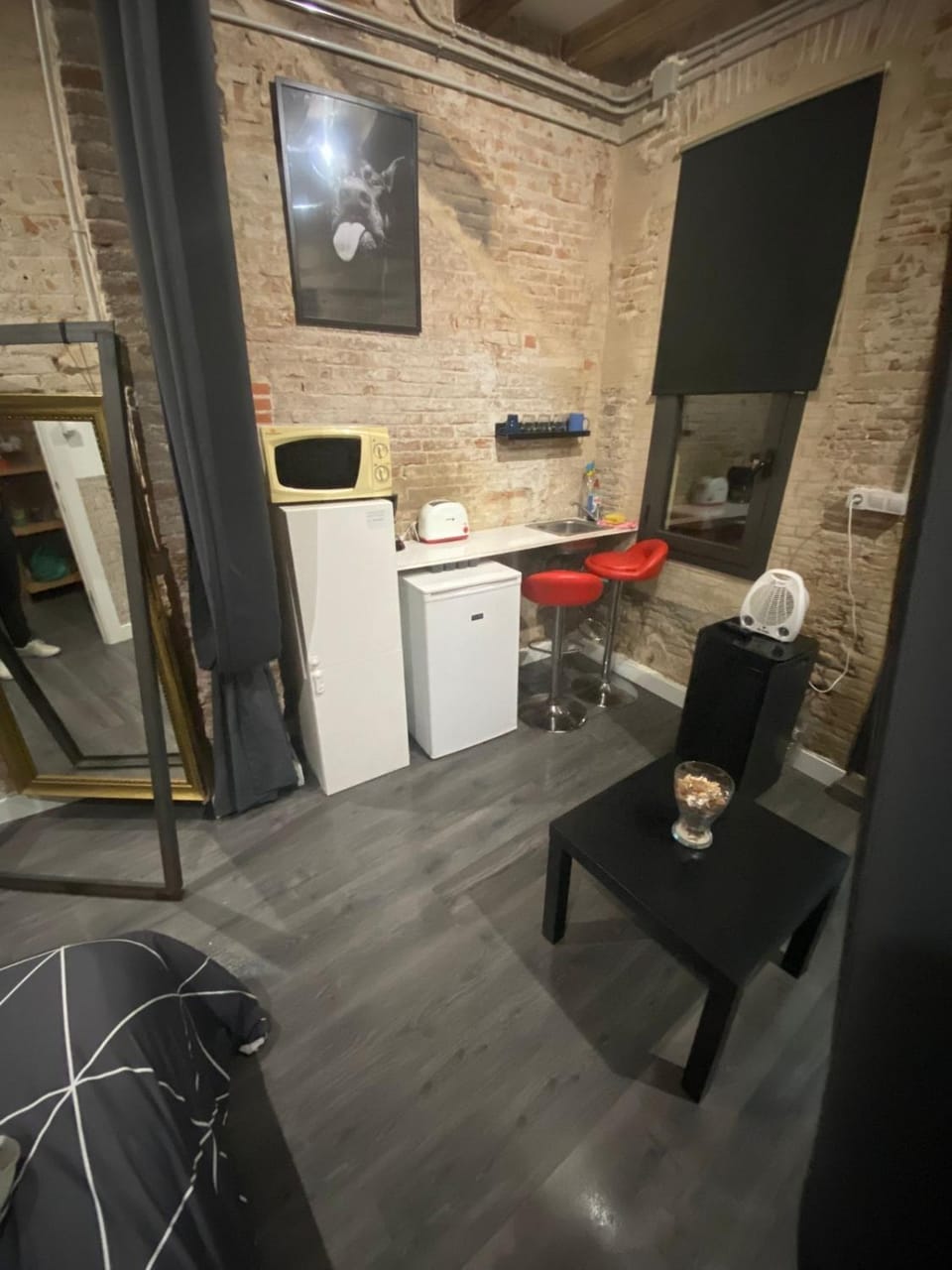 Room not shared center liceu ramblas plaza Cataluña Apartment in Barcelona