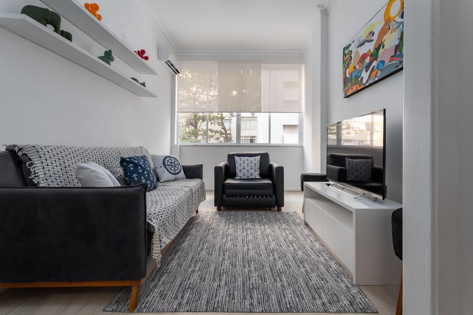 Communal lounge/ TV room, Bed, TV and multimedia, Bedroom