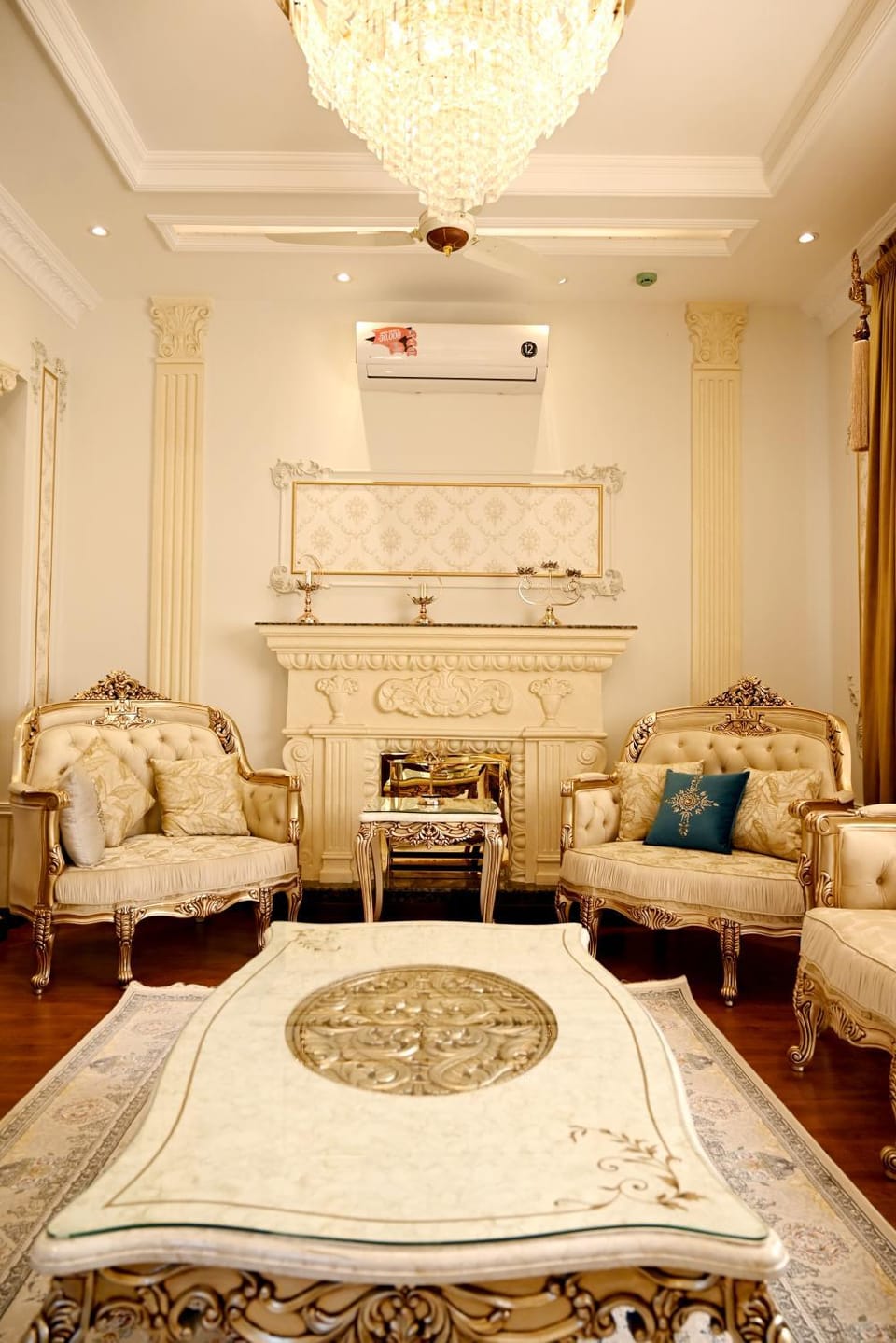 Seating area