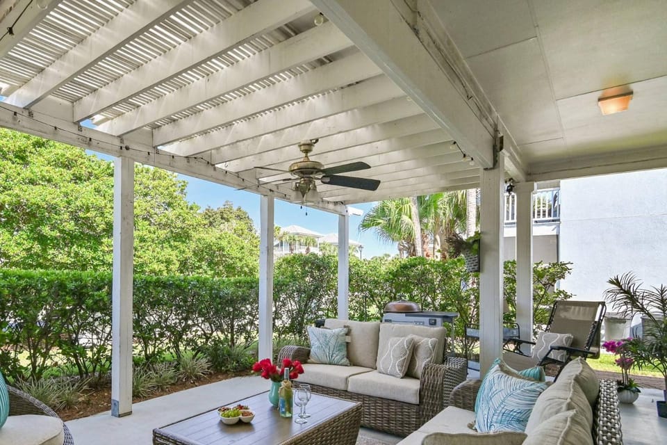 Sapphire Cove 15 ~ Turquoise Twinkle House in Miramar Beach