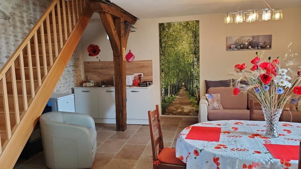 Chambre coquelicot Bed and Breakfast in Centre-Val de Loire