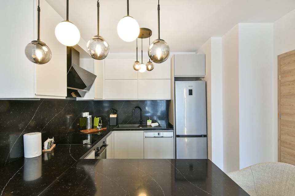 Kitchen or kitchenette, oven, stove