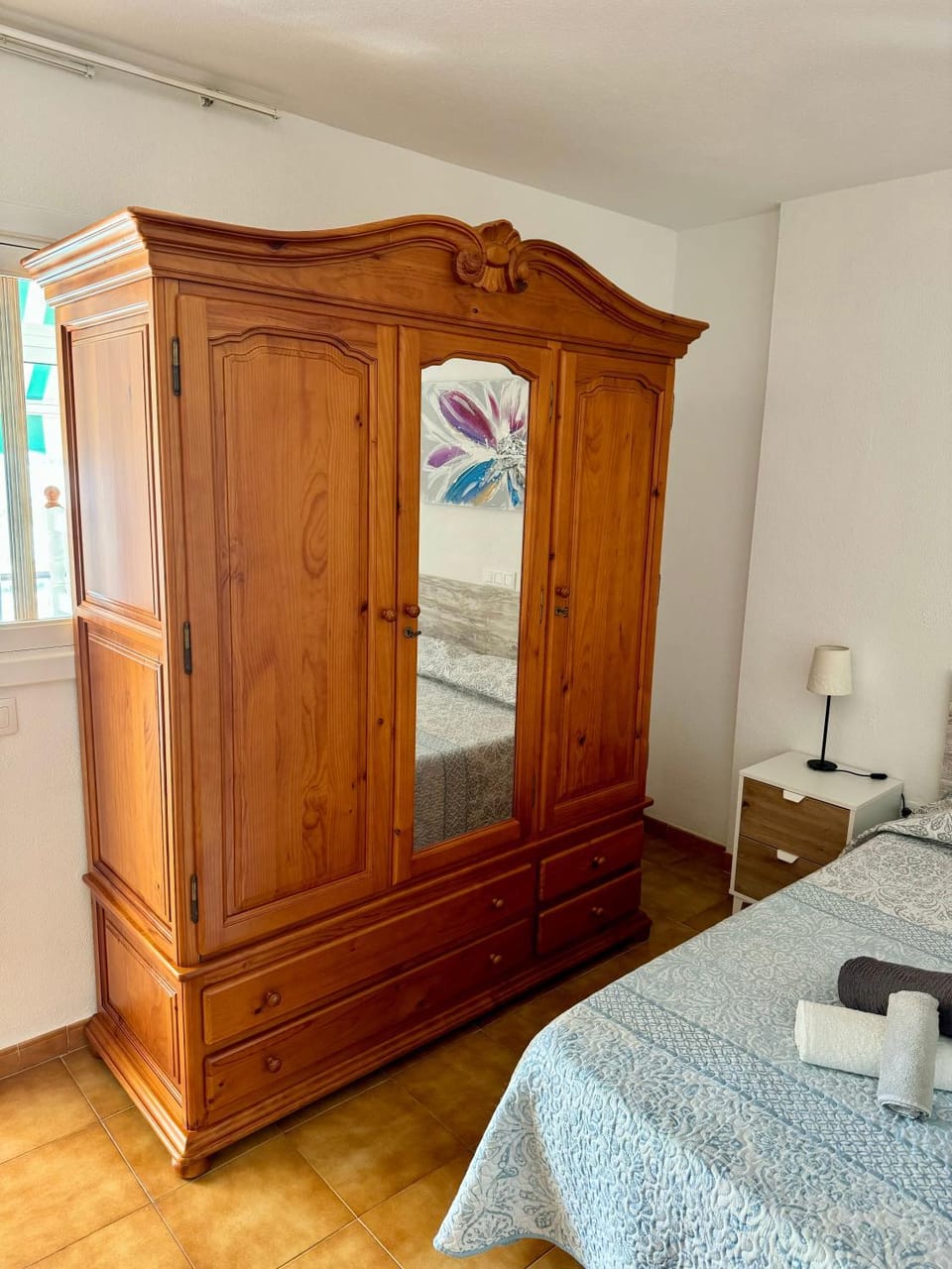 Bedroom, wardrobe