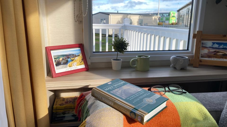 Seating area, Sea view