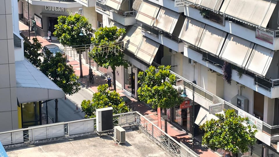 Neighbourhood, View (from property/room), Balcony/Terrace, Balcony/Terrace, City view, Street view