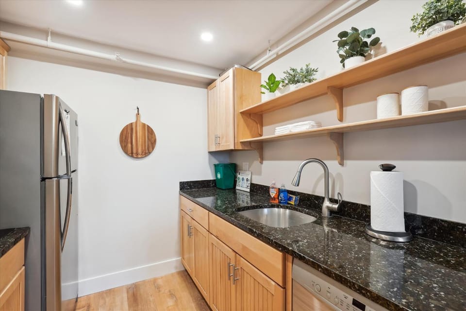 Mountainside Condo E101 House in Stowe