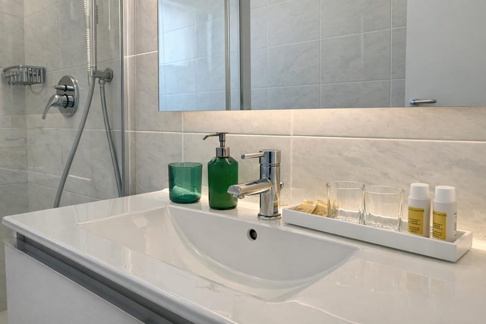 ROOF and SKY ROOM LUXURY in SORRENTO CENTER Bed and Breakfast in Priora