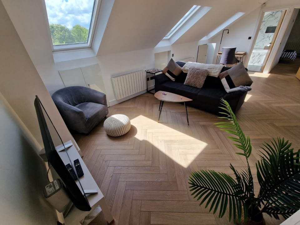 Loft apartment with skyline views of Canary Wharf Apartment in London Borough of Lewisham