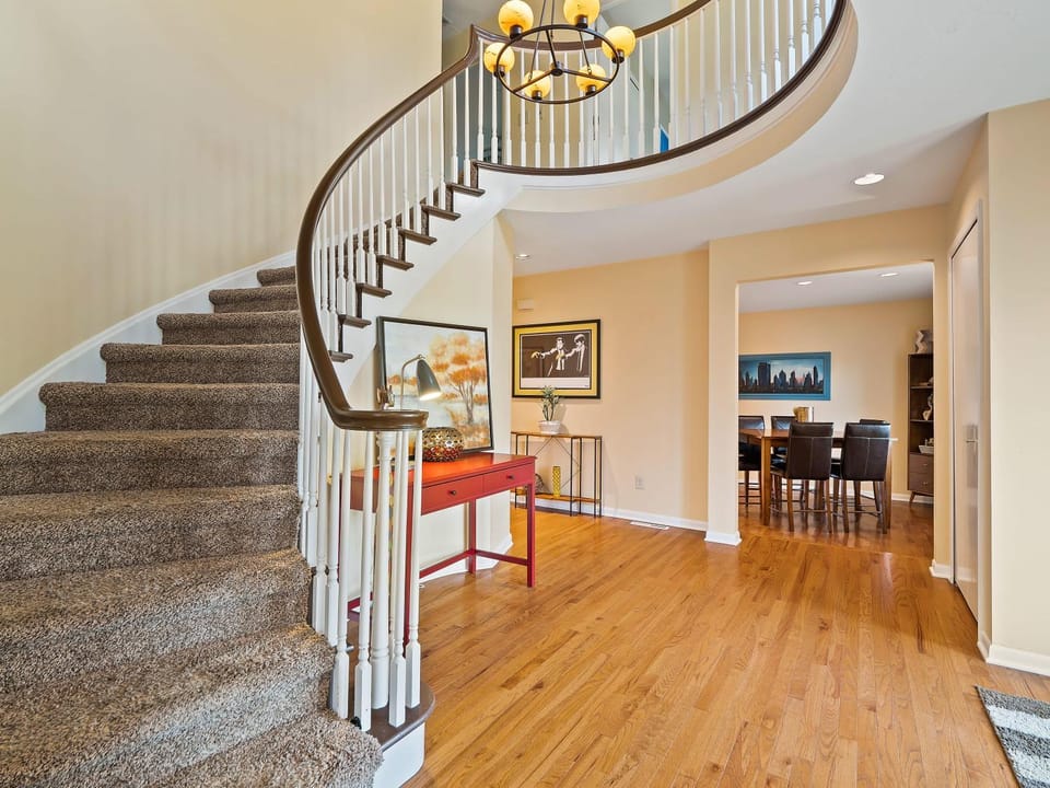 Spacious Pepper Pike Home - Near CLE Clinc & CWRU House in Lake Erie