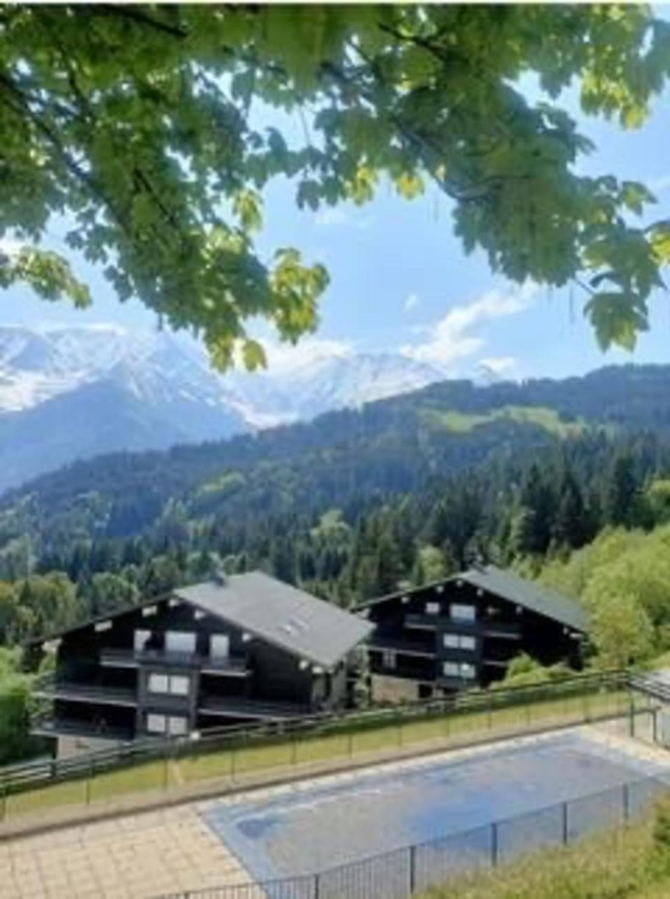 Facade/entrance, Mountain view