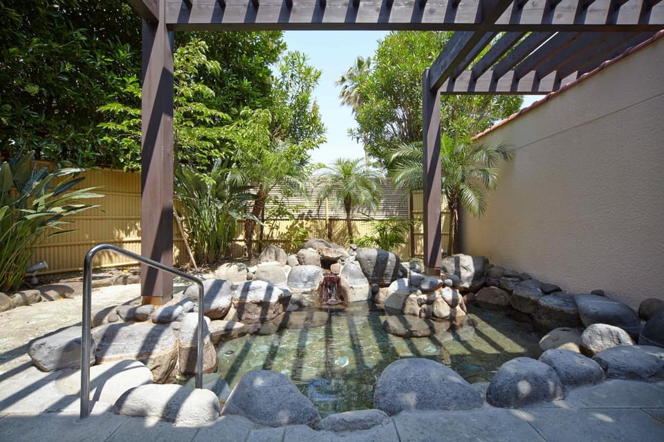 Open Air Bath
